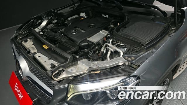 Mercedes-Benz GLC-класс X253 GLC300 4MATIC AMG Line купе, 2019 6