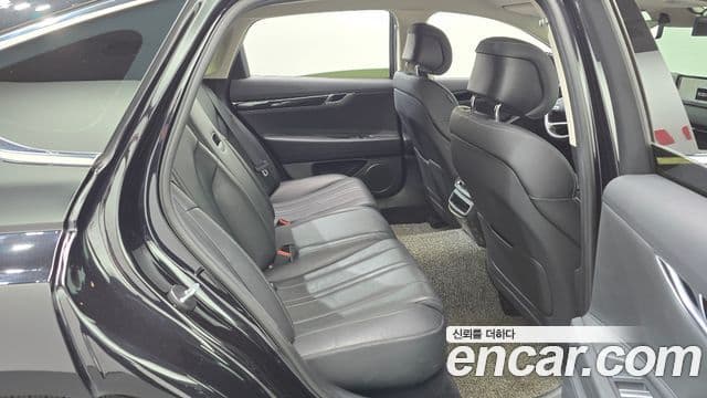 Genesis G80 (RG3) бензин 3.5 турбо AWD, 2021 12