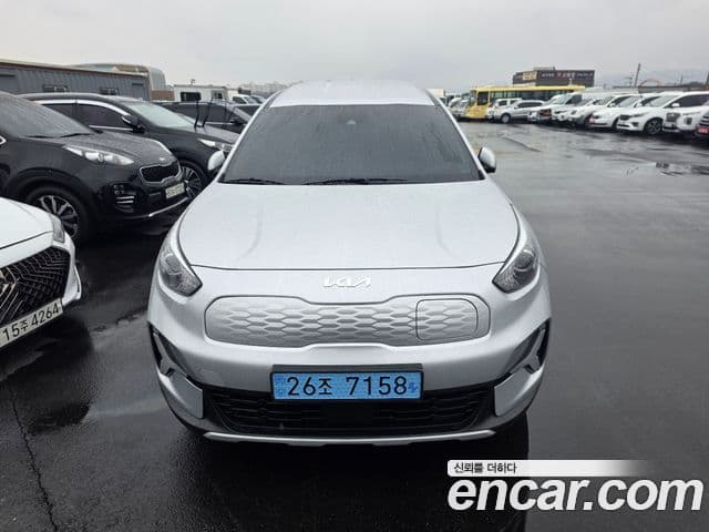 Kia Niro Plus Light (таксомоторный тип), 2023 3