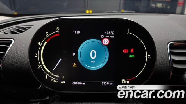 Mini Cooper D 클럽맨 2세대, 2022 8