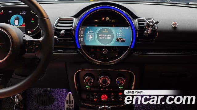 Mini Cooper D 클럽맨 2세대, 2022 14