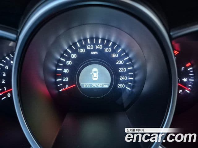 Kia The / новый New K5 LPI Deluxe, 2014 11