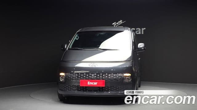Hyundai Staria Modern, 2022 3