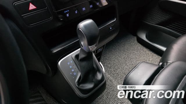 Hyundai Staria Modern, 2022 9