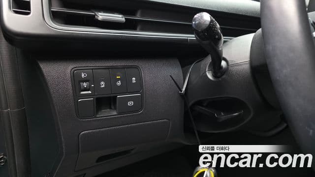 Hyundai Staria Modern, 2022 17