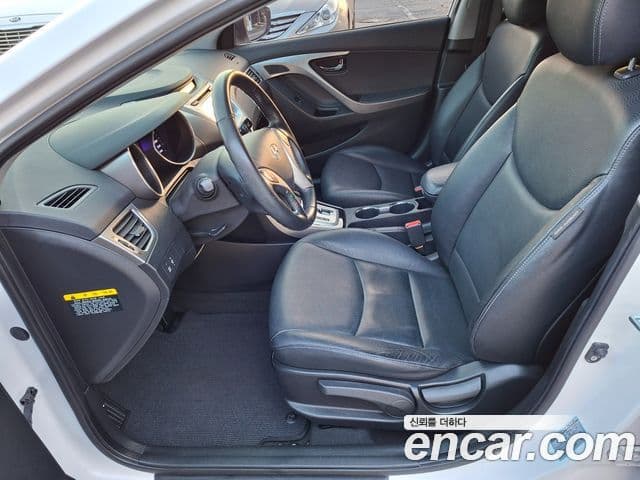 Hyundai Avante MD Premier, 2012 7