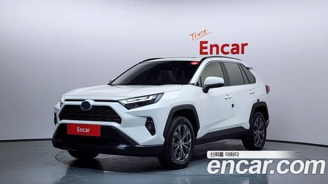 Toyota RAV4 5세대, 2022 1