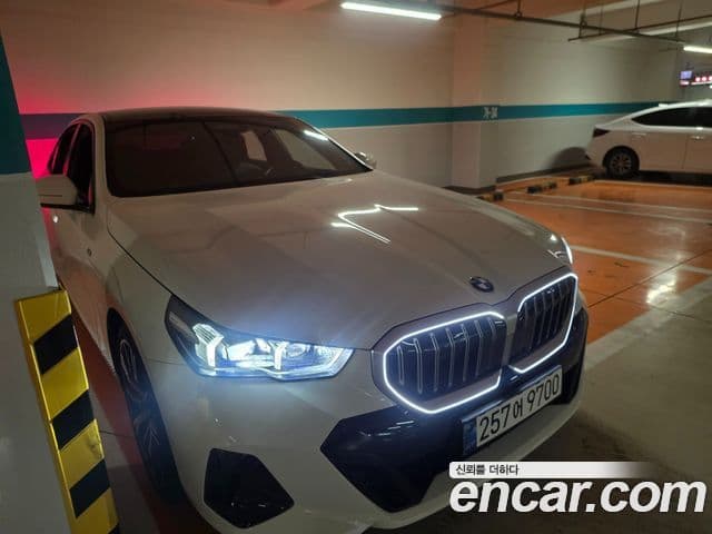 BMW 5시리즈 (G60) 530i xDrive M Sport, 2024 2