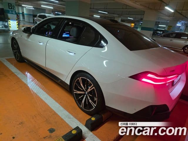 BMW 5시리즈 (G60) 530i xDrive M Sport, 2024 4