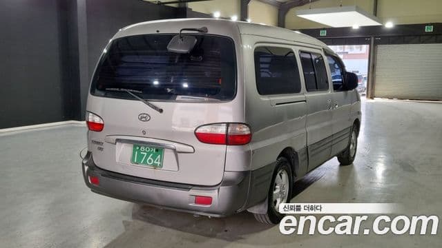 Hyundai Starex 점보 GRX, 2004 2