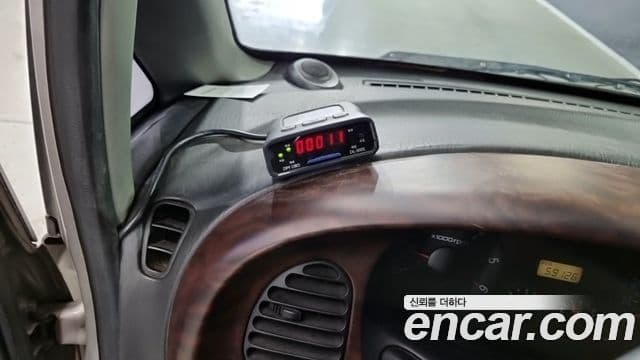 Hyundai Starex 점보 GRX, 2004 17