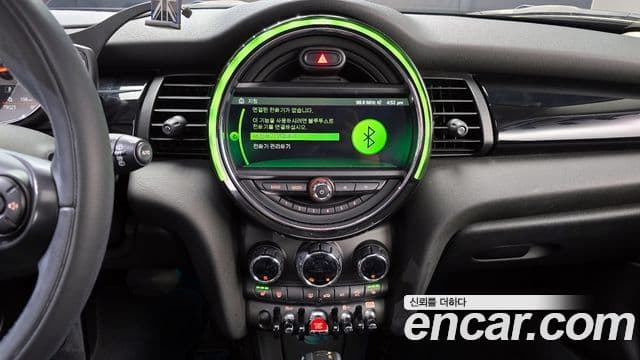 Mini Cooper 3세대, 2019 14