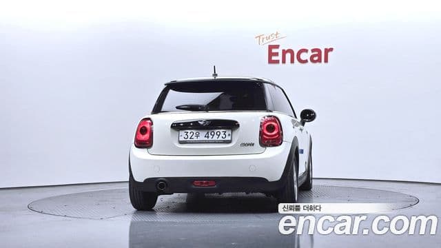 Mini Cooper 3세대, 2016 4