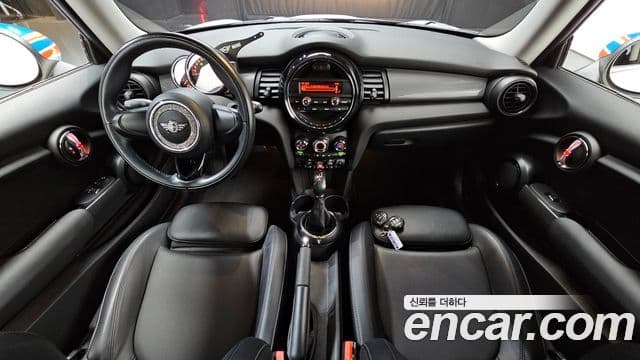 Mini Cooper 3세대, 2016 7