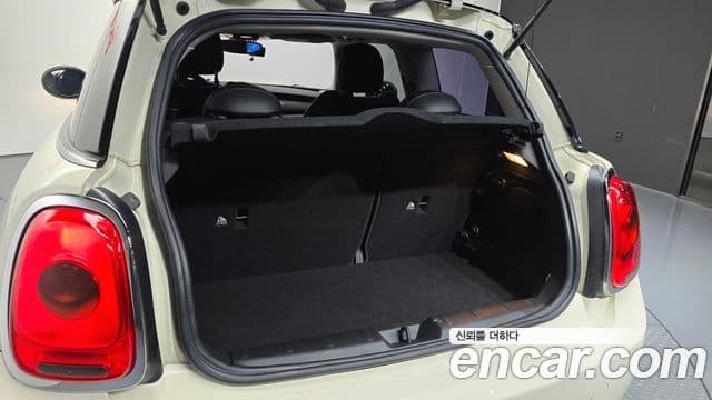 Mini Cooper 3세대, 2016 20