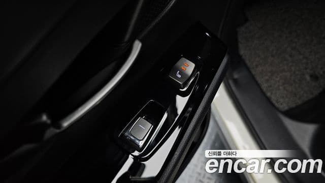 KG모빌리티(SsangYong) Beautiful Korando Plus, 2022 19