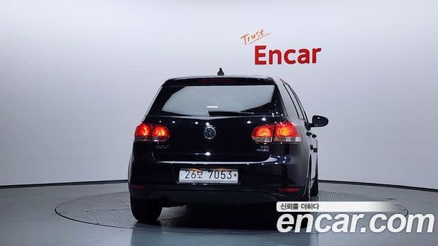 Volkswagen Гольф 6세대 1.6 TDI BlueMotion, 2012 4