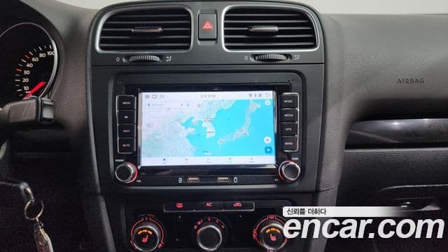 Volkswagen Гольф 6세대 1.6 TDI BlueMotion, 2012 15