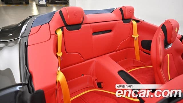 Ferrari 로마 3.9 Spyder, 2024 12