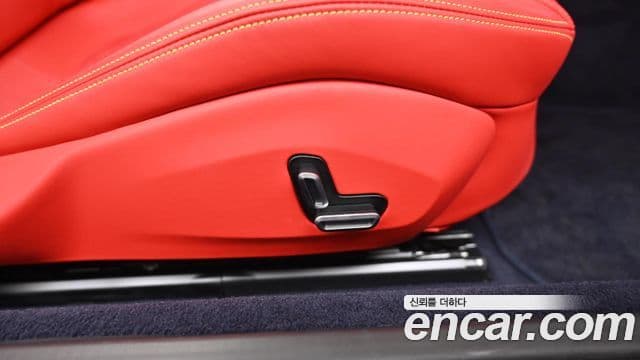 Ferrari 로마 3.9 Spyder, 2024 16