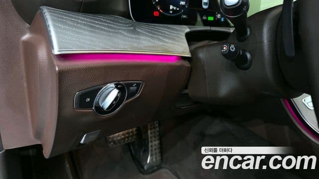 Mercedes-Benz CLS-класс C257 AMG Line, 2021 16