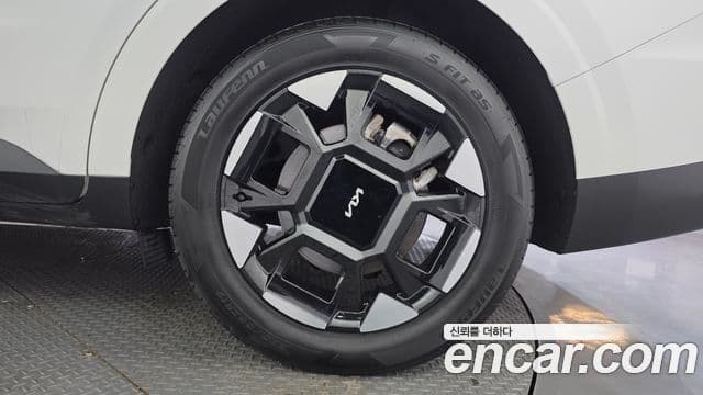 Kia The / новый New Carnival 4세대 Signature, 2025 все фото