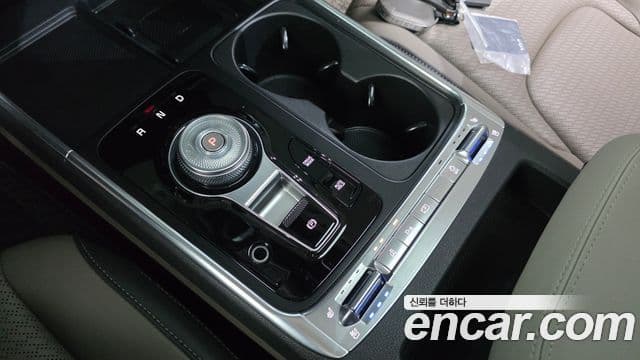 Kia The / новый New Carnival 4세대 Signature, 2025 9