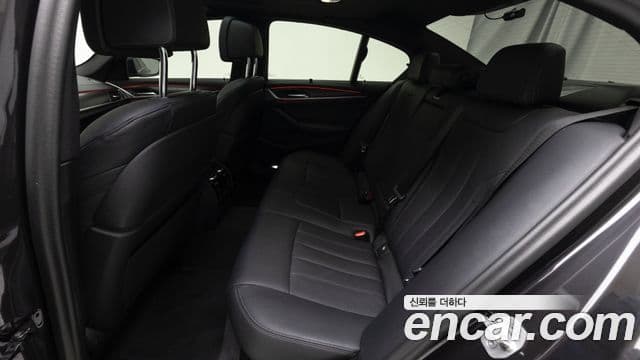BMW 5시리즈 (G30) 520i M Sport, 2023 10