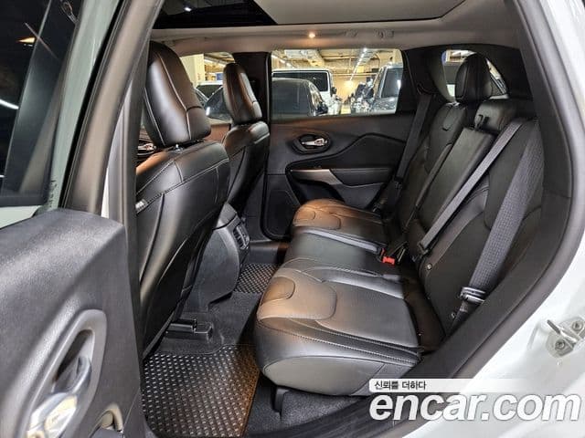 Jeep Cherokee(KL) 2.4 Limited 2WD, 2022 11