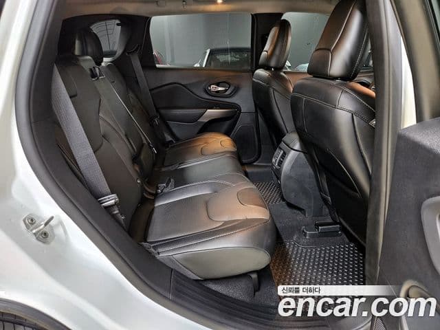 Jeep Cherokee(KL) 2.4 Limited 2WD, 2022 13