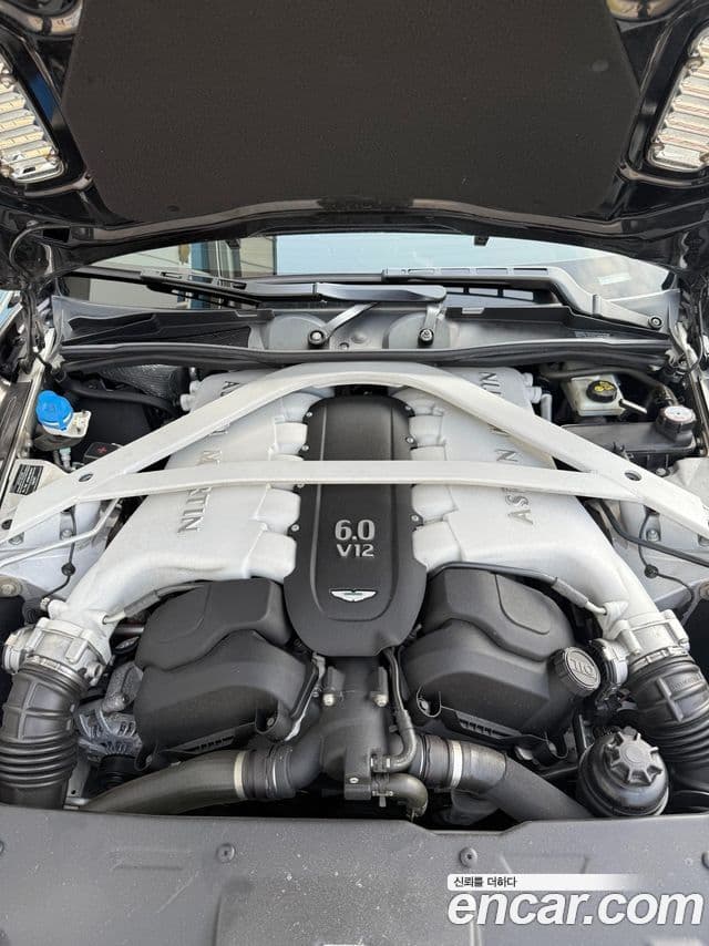 Aston Martin 라피드 1세대, 2015 6