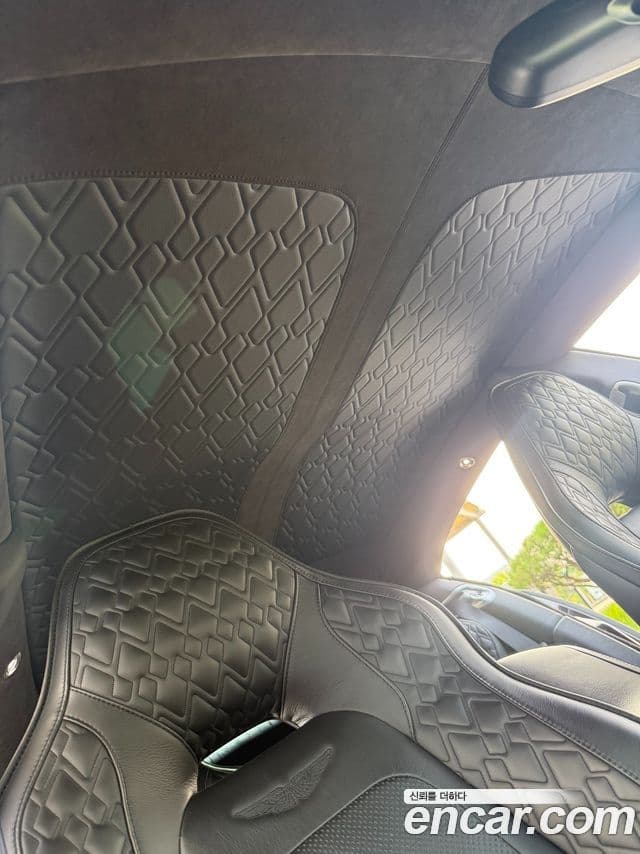 Aston Martin 라피드 1세대, 2015 11