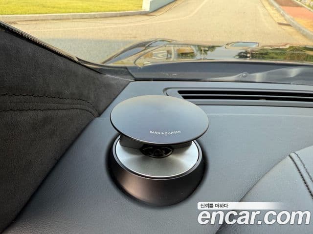 Aston Martin 라피드 1세대, 2015 13