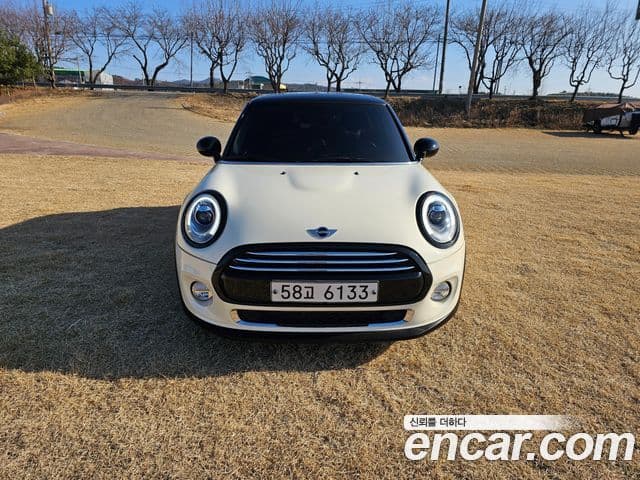 Mini Cooper D 3세대, 2017 2