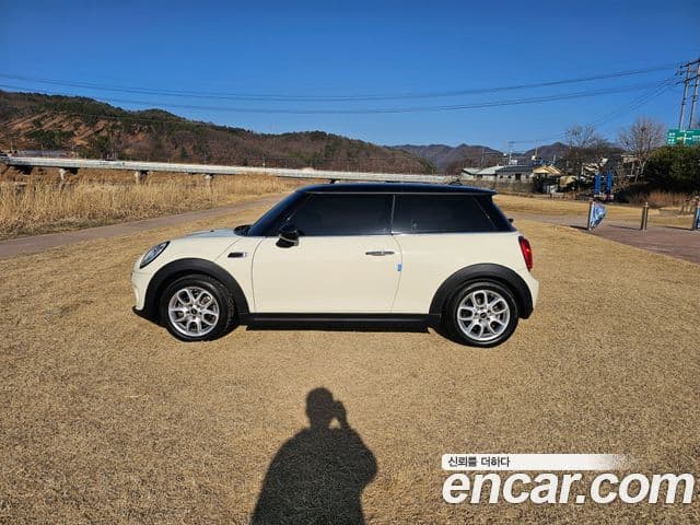 Mini Cooper D 3세대, 2017 4