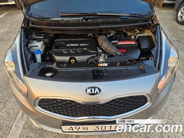 Kia All New Carens Luxury, 2015 6