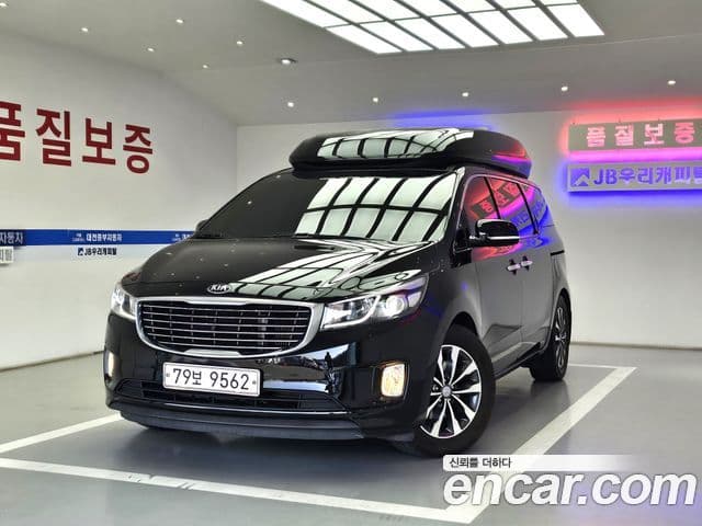 Kia All New Carnival Prestige, 2018 1