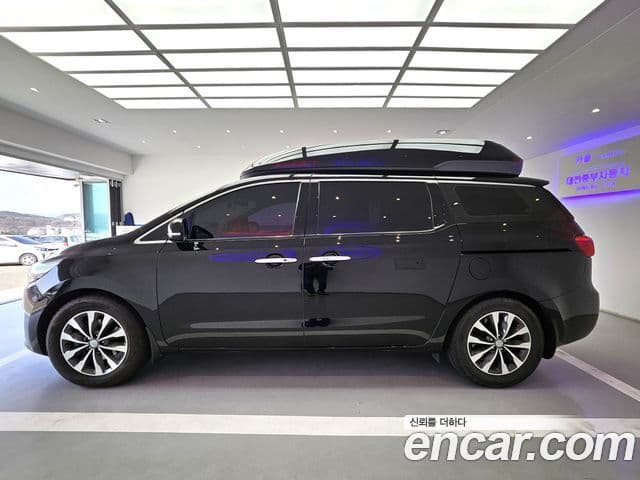 Kia All New Carnival Prestige, 2018 4