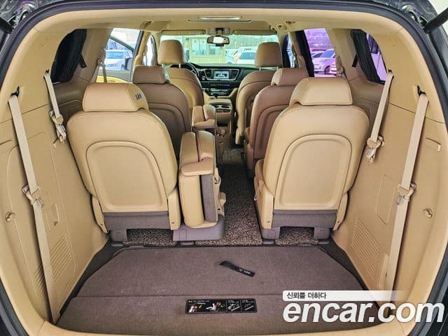 Kia All New Carnival Prestige, 2018 10