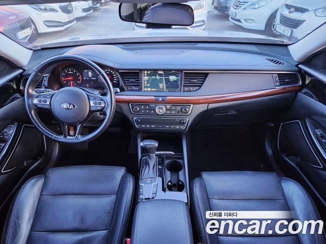 Kia All New K7 Deluxe, 2017 11