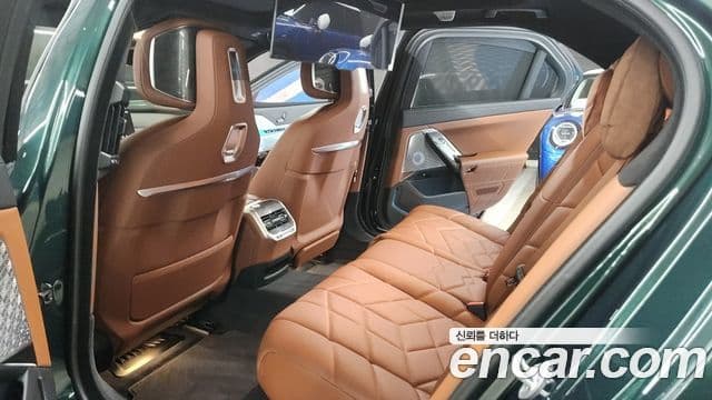 BMW 7시리즈 (G70) 750e xDrive M Sport, 2025 11