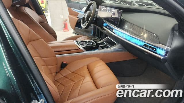 BMW 7시리즈 (G70) 750e xDrive M Sport, 2025 12