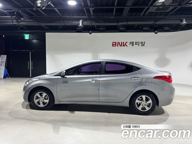 Hyundai Avante MD Luxury, 2012 3