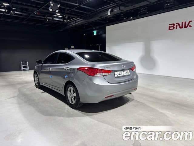 Hyundai Avante MD Luxury, 2012 6