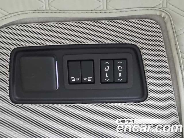 Cadillac Escalade 5세대 Sport Platinum, 2023 12