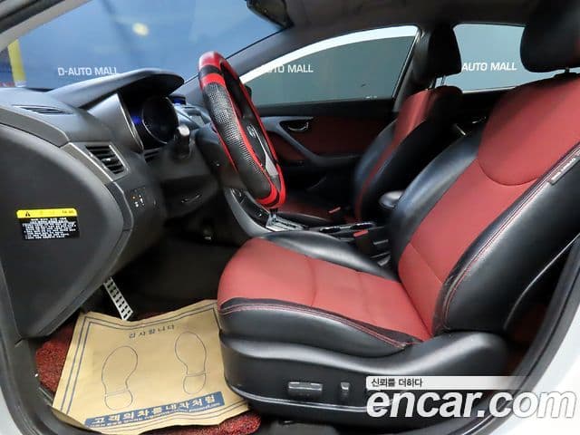 Hyundai Avante MD Premium, 2012 6