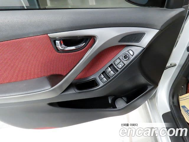 Hyundai Avante MD Premium, 2012 13