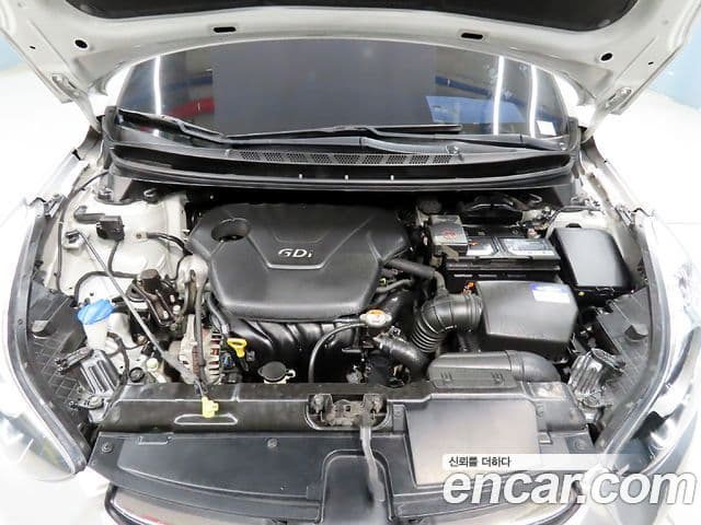 Hyundai Avante MD Premium, 2012 19