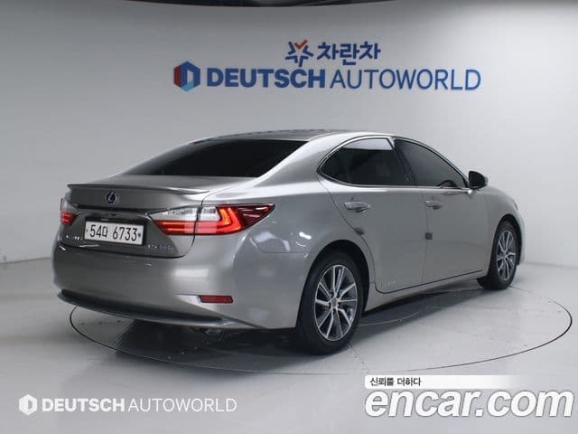 Lexus New ES300h XV60, 2017 2