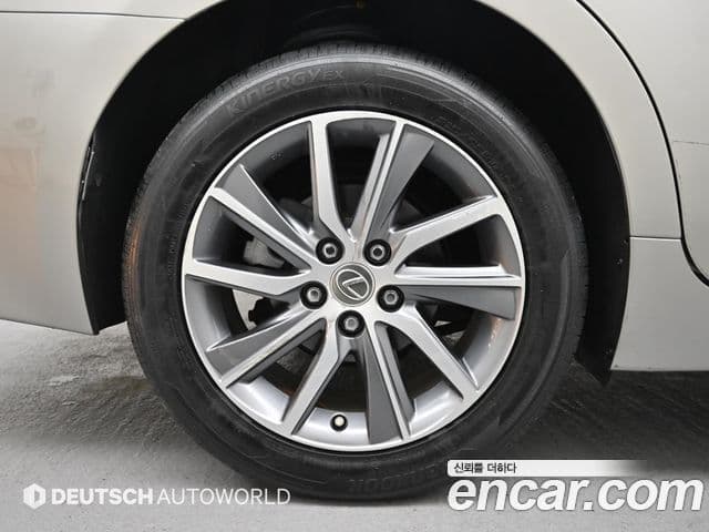 Lexus New ES300h XV60, 2017 все фото